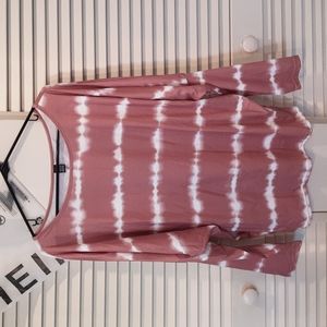 🧊*Over Sized pull over NWOT